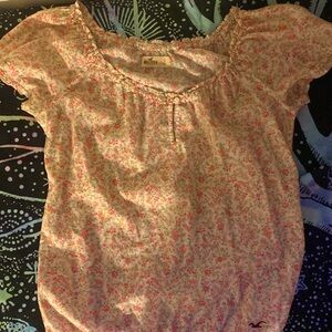 Hollister woman’s blouse